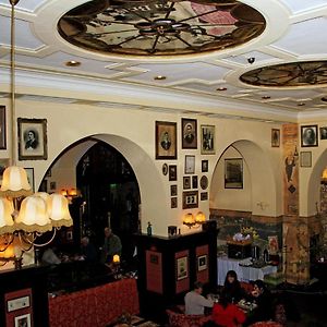 Hotel Coroana